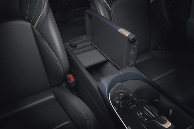 センターコンソールボックス（左右両開きタイプ）