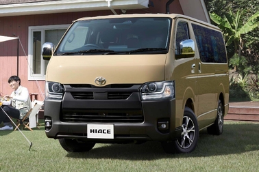 【モデル入り素材】VAN・2WD・2800ディーゼル・標準ボディ・スーパーGL