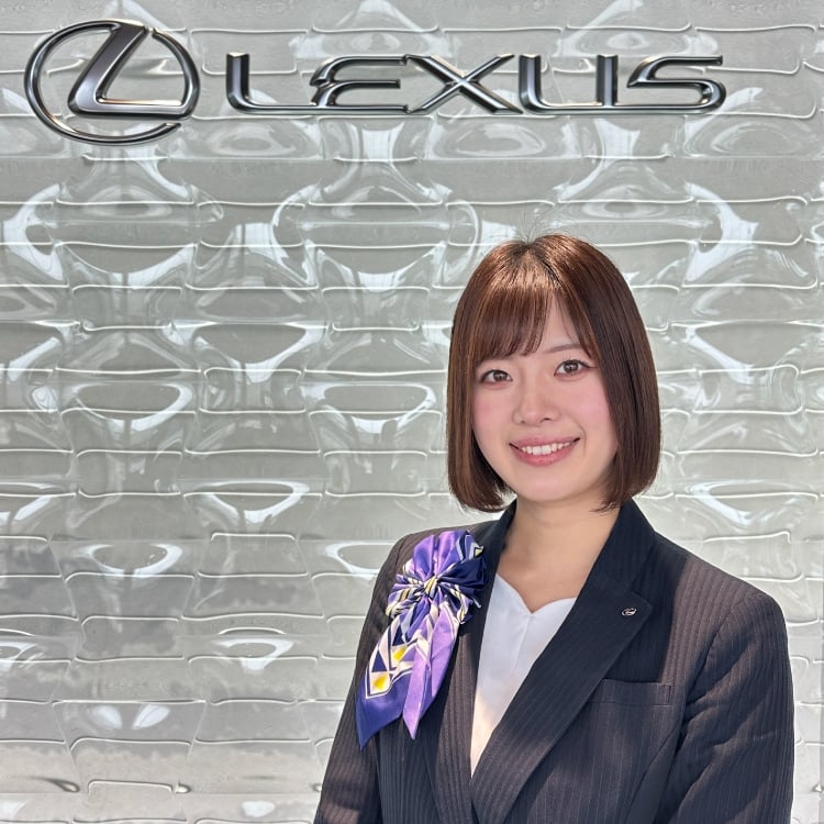 ショールームスタッフ（S.R）